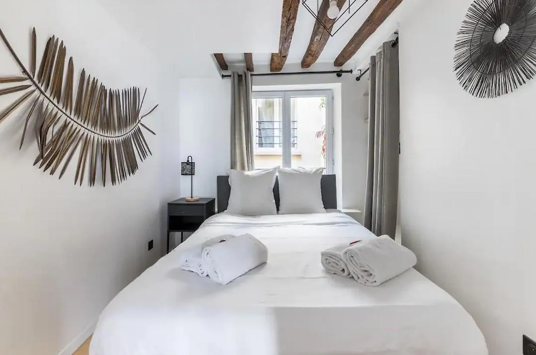 Apartment Grands Boulevard 31 Appartement Cosy 3D Paris France